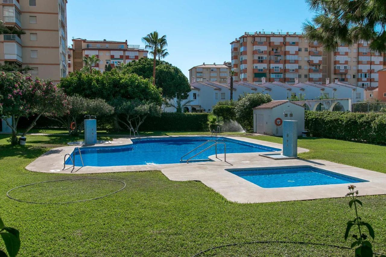 Appartement Apartamento Buganvillas Primera Linea De Playa Málaga